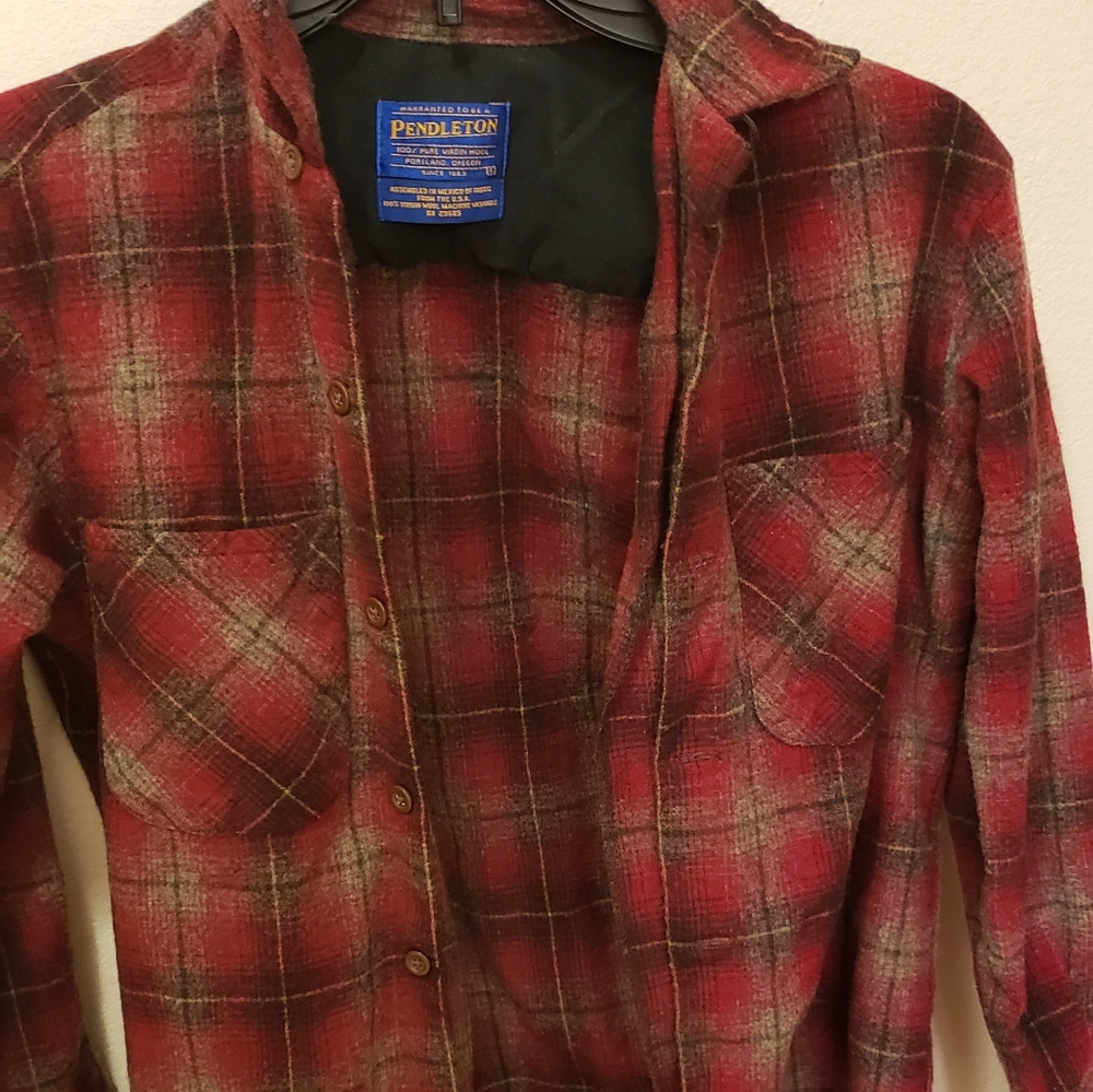 100%virgin wool plaid
